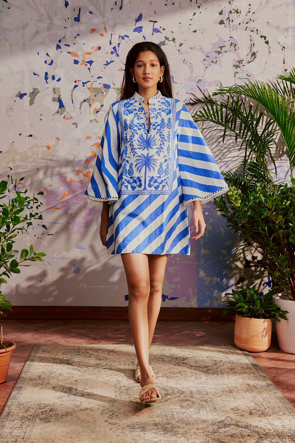 Women s White Blue Palm Azulejos Mini Kaftan Dress Verandah