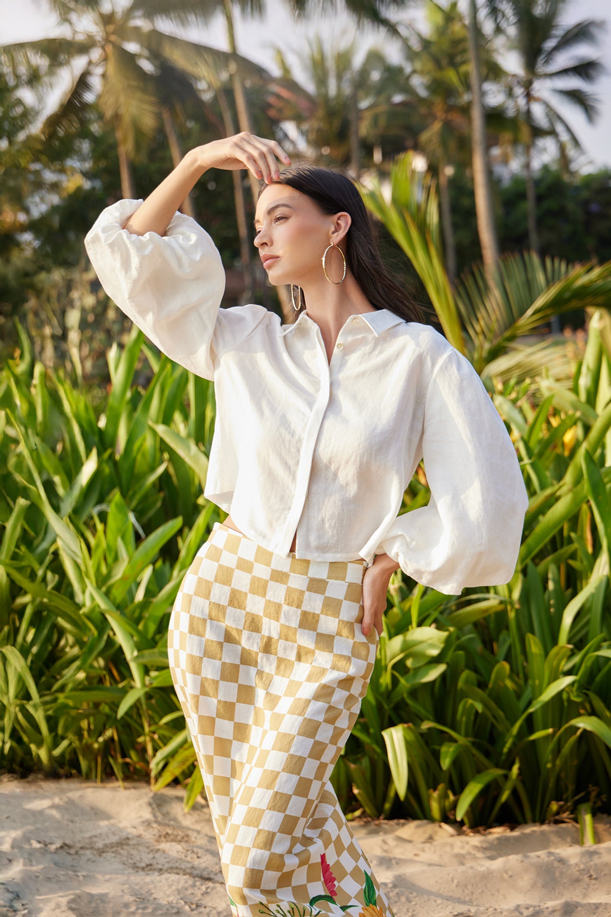 white top yellow checks skirt